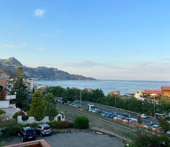 Casa Taormina Miranaxos