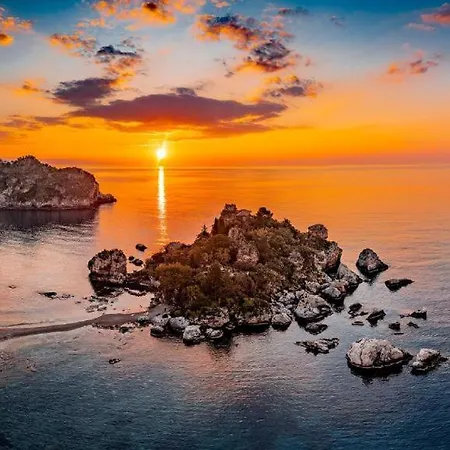 度假居 Casa Taormina Miranaxos 贾迪尼-纳克索斯