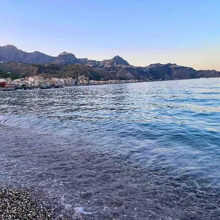 Casa Taormina Miranaxos * Giardini Naxos